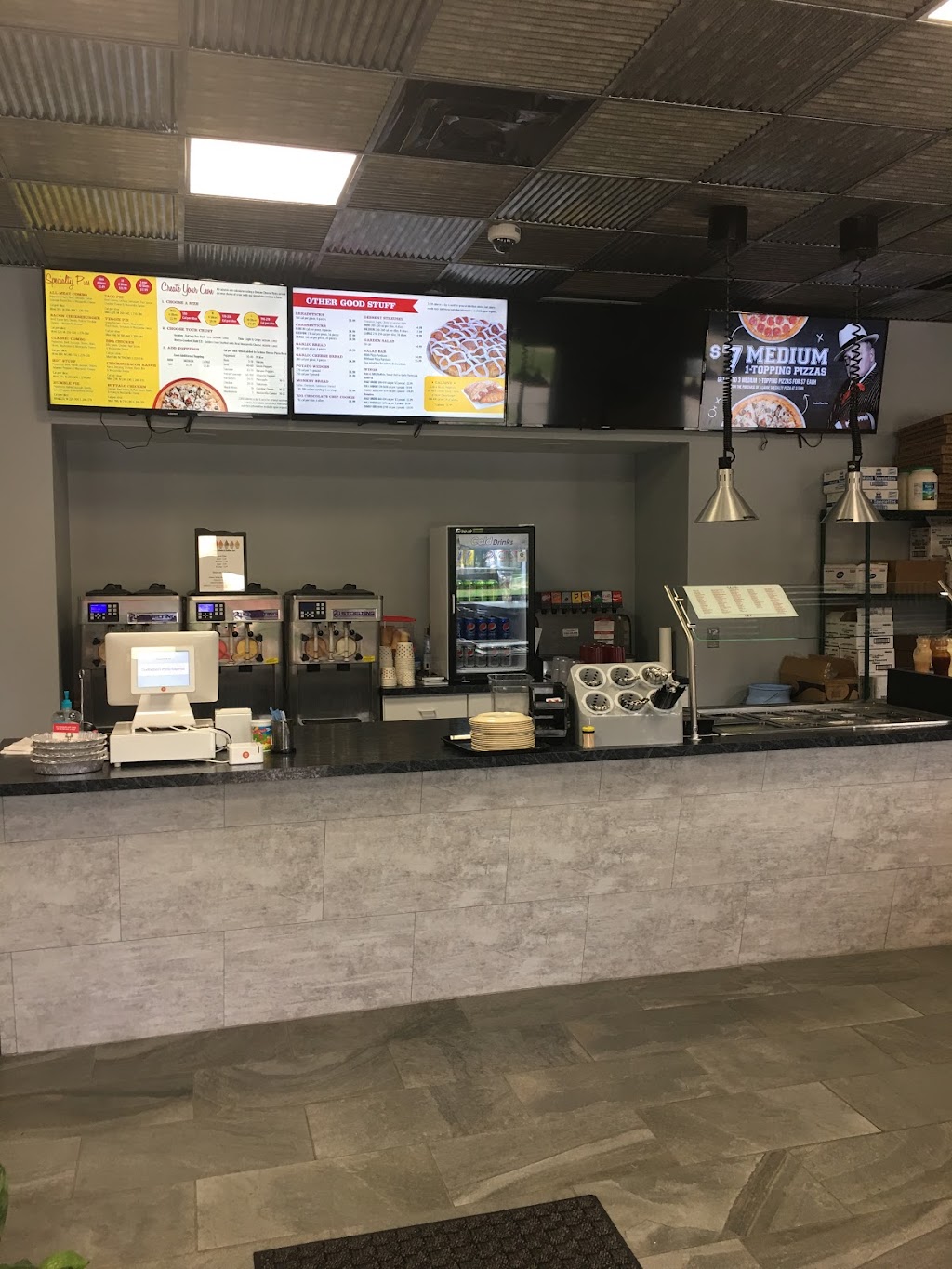 Godfather’s Pizza Express | restaurant | 102 Pine St, Van Buren, MO 63965, USA | 5733230460 OR +1 573-323-0460