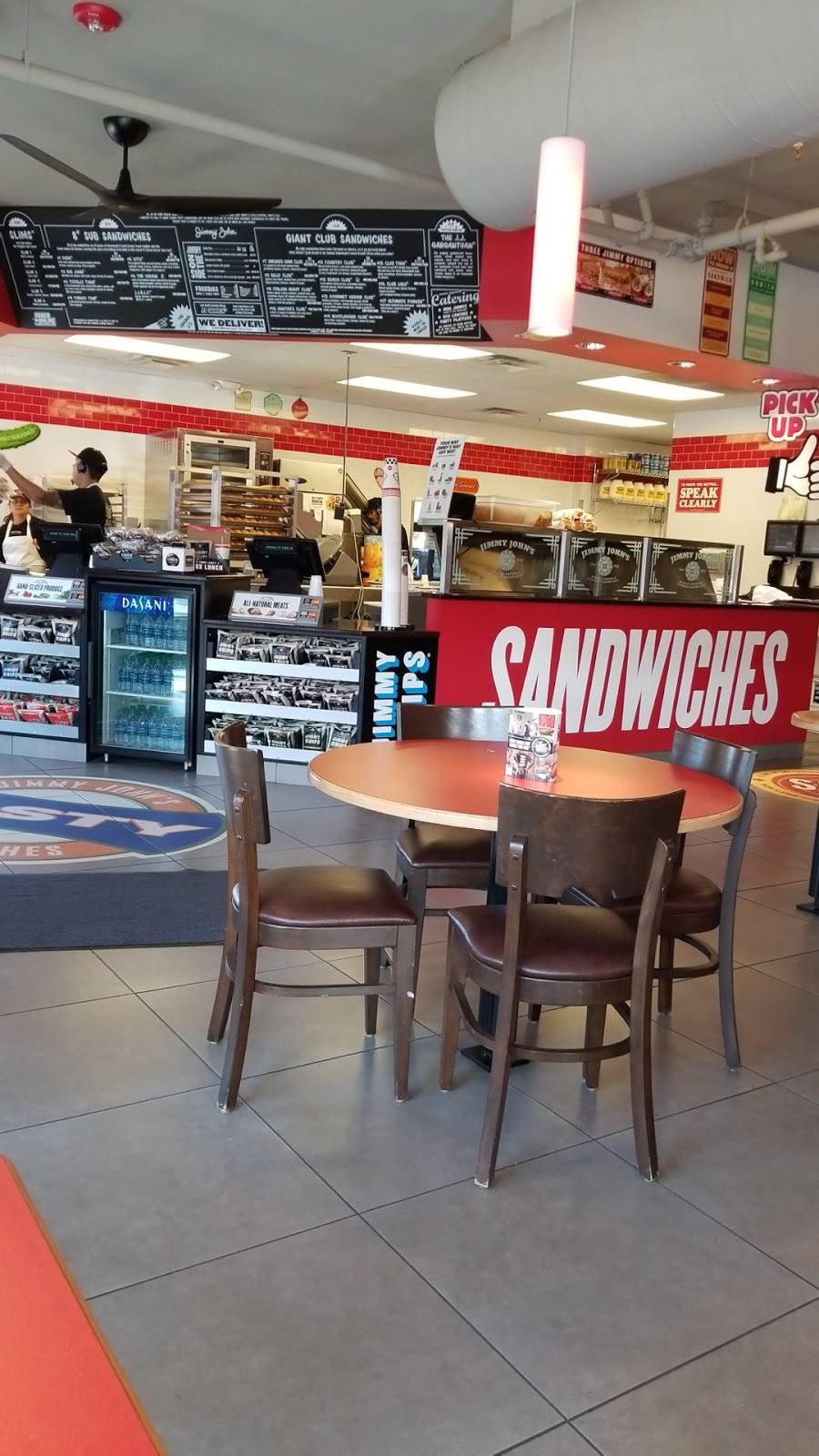 Jimmy Johns | meal delivery | 1112 N Milwaukee Ave, Libertyville, IL 60048, USA | 8479188772 OR +1 847-918-8772