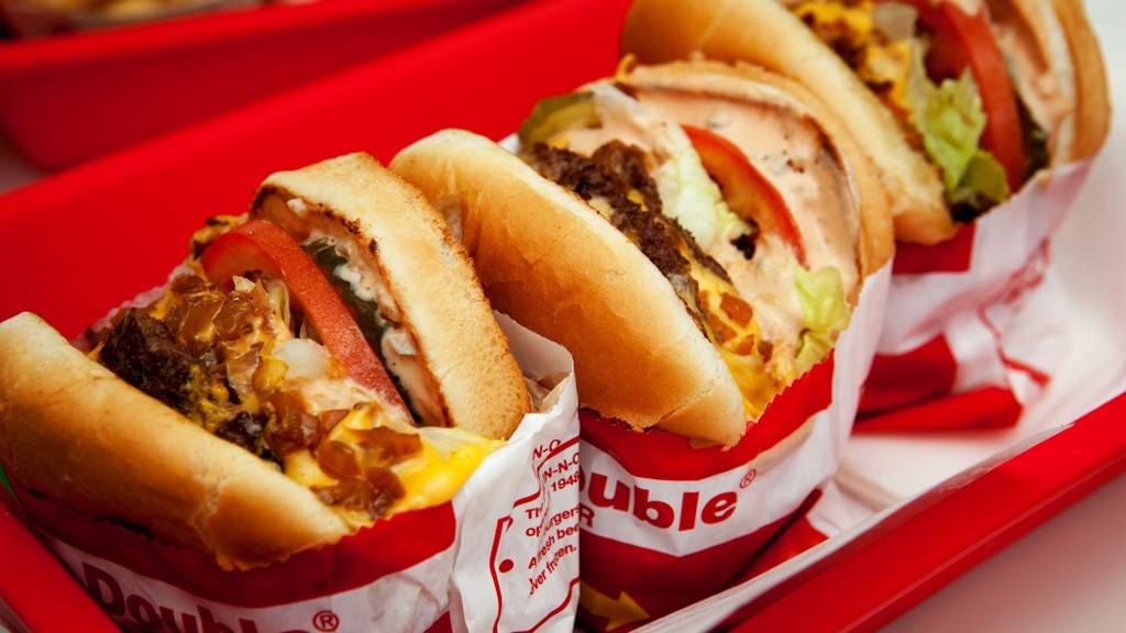 In-N-Out Burger | restaurant | 4375 Kearny Mesa Rd, San Diego, CA 92111, USA | 8007861000 OR +1 800-786-1000
