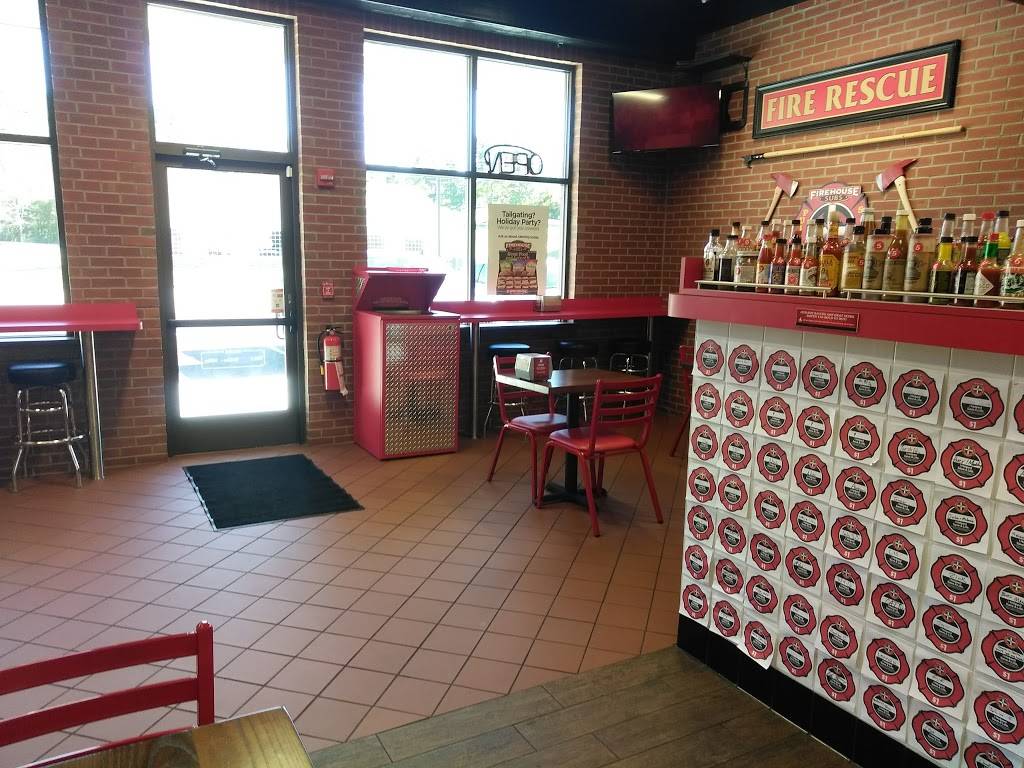 Firehouse Subs 410 Center Street | restaurant | 410 Center St, Auburn, ME 04210, USA | 2072418270 OR +1 207-241-8270