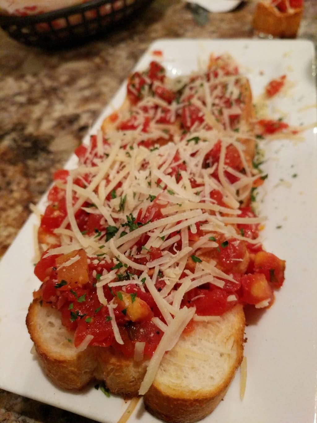 Joes Pizza & Pasta | restaurant | 115 E Jefferson Ave, Effingham, IL 62401, USA | 2173475637 OR +1 217-347-5637