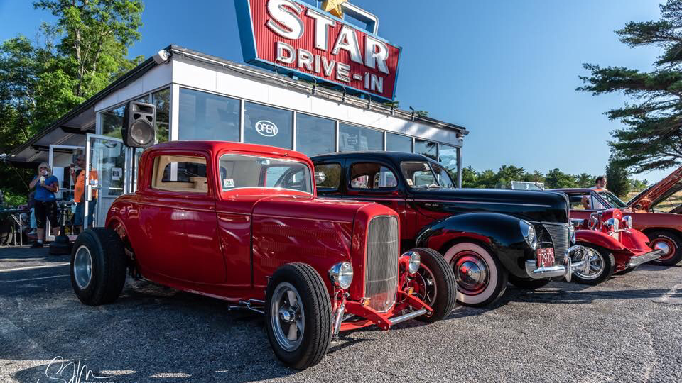 The Star Drive-In | restaurant | 205 Myricks St, East Taunton, MA 02718, USA | 5088227827 OR +1 508-822-7827