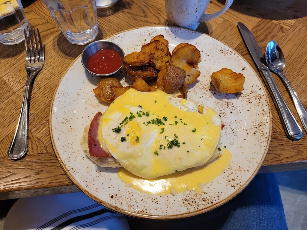 Ellas on 2nd | restaurant | 210 Molloy St, Nashville, TN 37201, USA | 6292489515 OR +1 629-248-9515