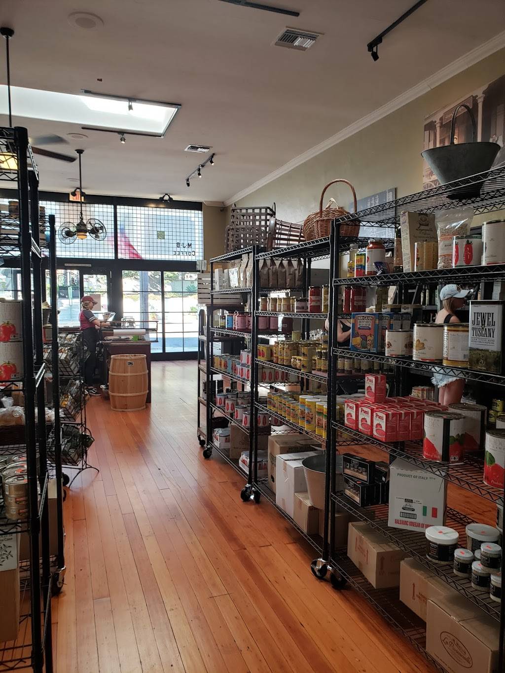 Peiranos Market & Delicatessen | restaurant | 204 E Main St, Ventura, CA 93001, USA | 8056289028 OR +1 805-628-9028