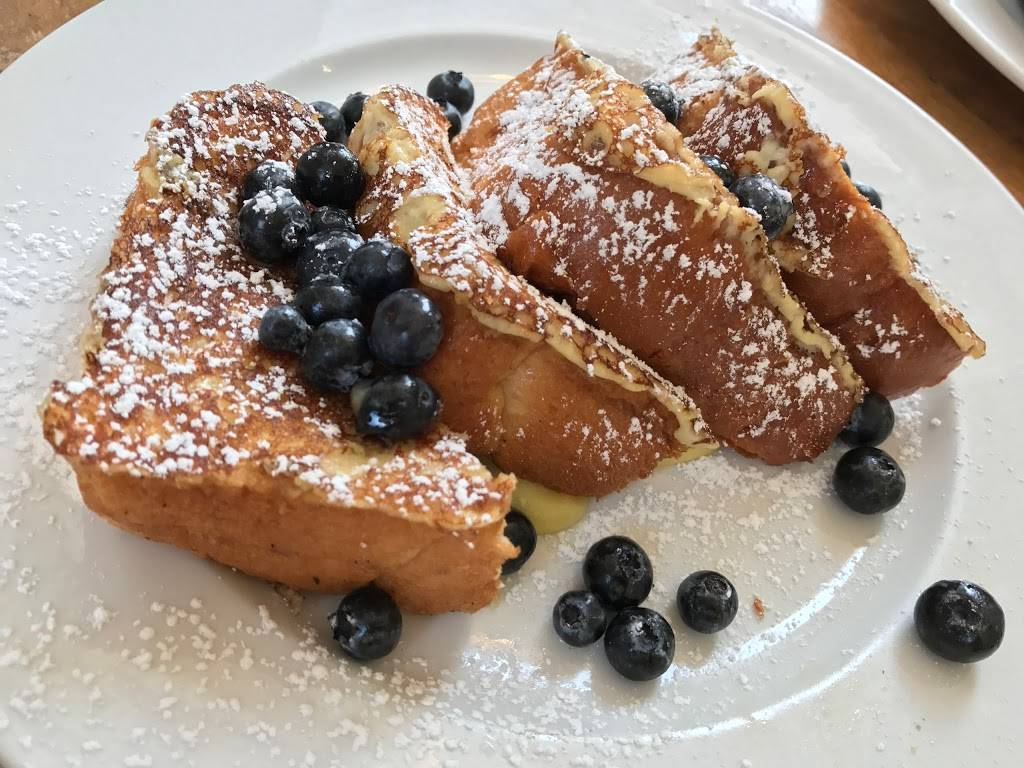 Half & Half | cafe | 8135 Maryland Ave, Clayton, MO 63105, USA | 3147250719 OR +1 314-725-0719