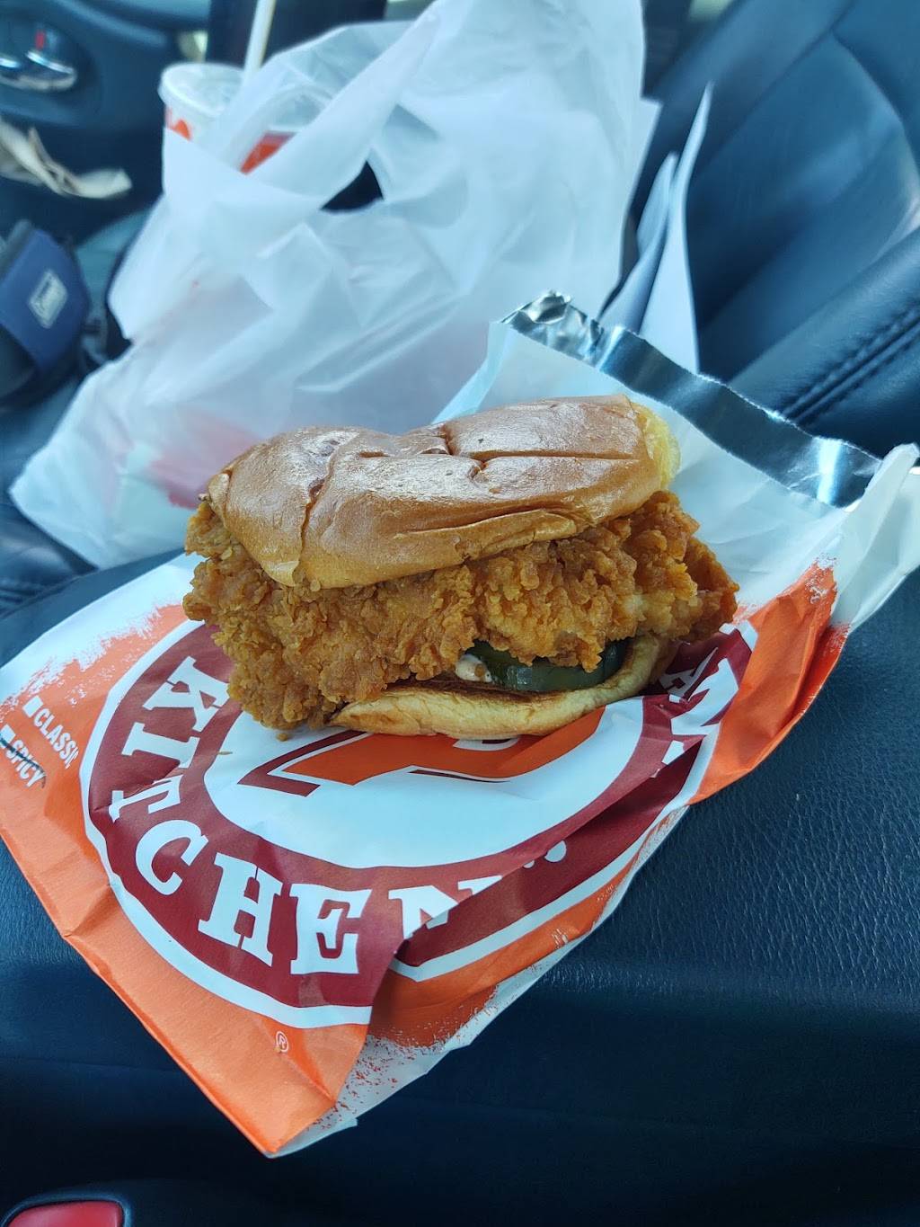 Popeyes Louisiana Kitchen | restaurant | 123 Colonial Dr, Oxford, AL 36203, USA | 2564030346 OR +1 256-403-0346