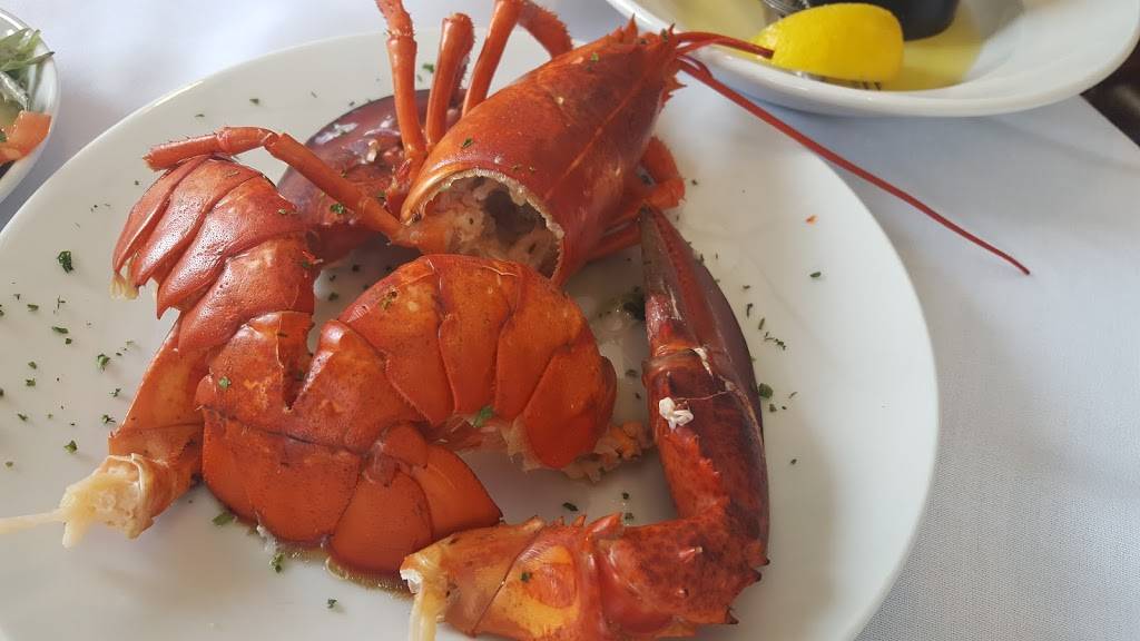 Splash Seafood Bar & Grill | restaurant | 303 Locust St, Des Moines, IA 50309, USA | 5152445686 OR +1 515-244-5686