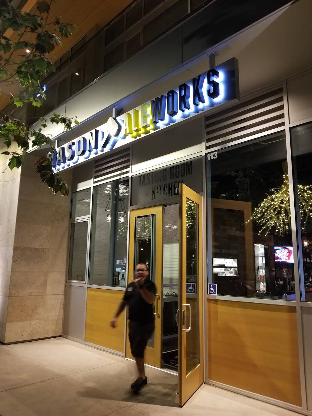 Mason Ale Works Tasting Room + Kitchen | restaurant | 5500 Carmel Mountain Rd, San Diego, CA 92130, USA | 8582610603 OR +1 858-261-0603