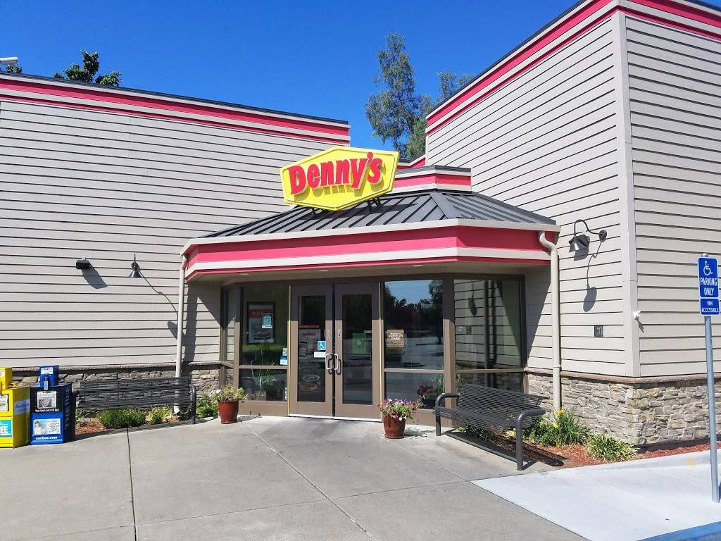 Dennys | restaurant | 1011 Riley St, Folsom, CA 95630, USA | 9169869149 OR +1 916-986-9149