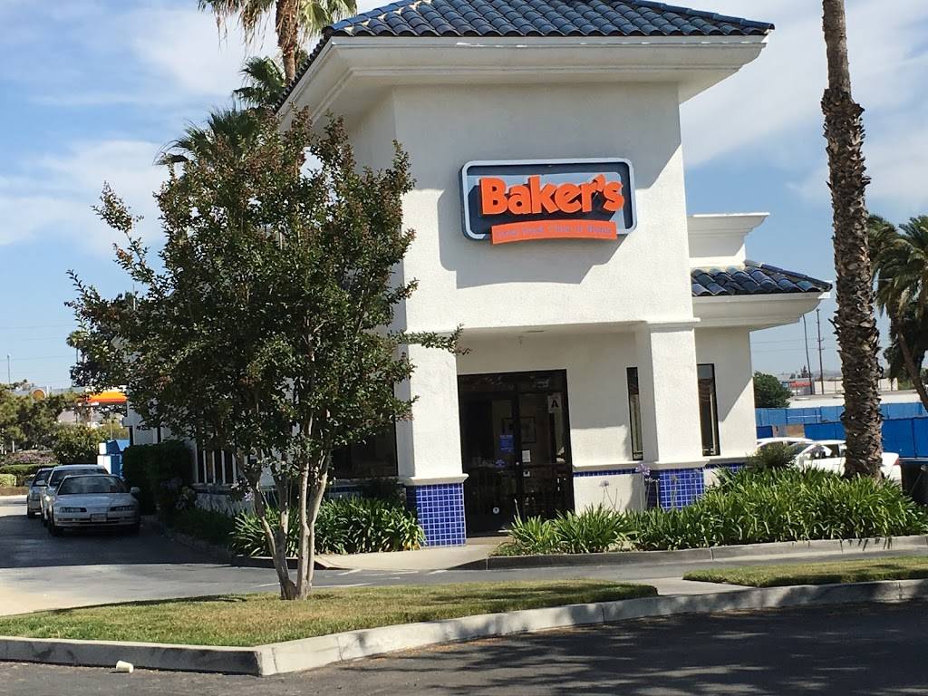 Bakers Drive-Thru | restaurant | 3522 Adams St, Riverside, CA 92504, USA | 9098845233 OR +1 909-884-5233