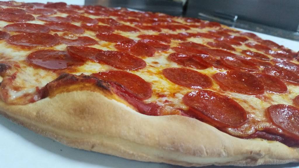 Tomatos Pizza | meal delivery | 720 W Irving Park Rd, Bensenville, IL 60106, USA | 6307662221 OR +1 630-766-2221