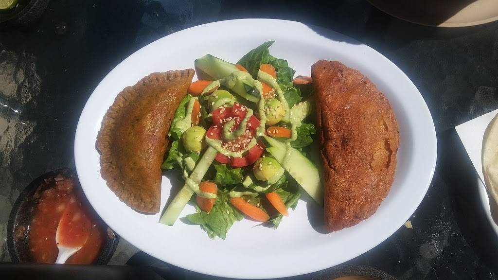 Mariscos Mar Rojo | restaurant | Manuel Pérez Yañez 2428, Amp Lucio Blanco, 22710 Rosarito, B.C., Mexico | 016646424514 OR +52 664 642 4514