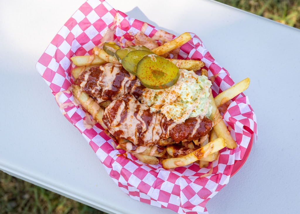 Fry Day Eats | restaurant | 18553 Saticoy St Unit 153, Reseda, CA 91335, USA | 8189300072 OR +1 818-930-0072