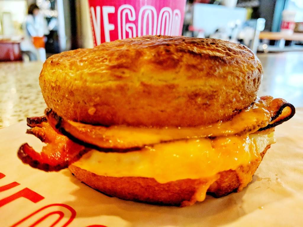 Starbucks | cafe | 361 Effingham St, Portsmouth, VA 23704, USA | 7573910322 OR +1 757-391-0322