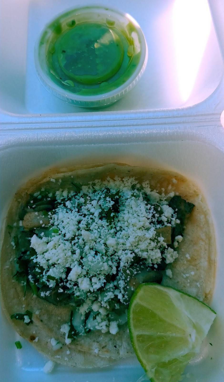 The Compadres | restaurant | 52 US-14, Rochester, MN 55902, USA | 5072587878 OR +1 507-258-7878