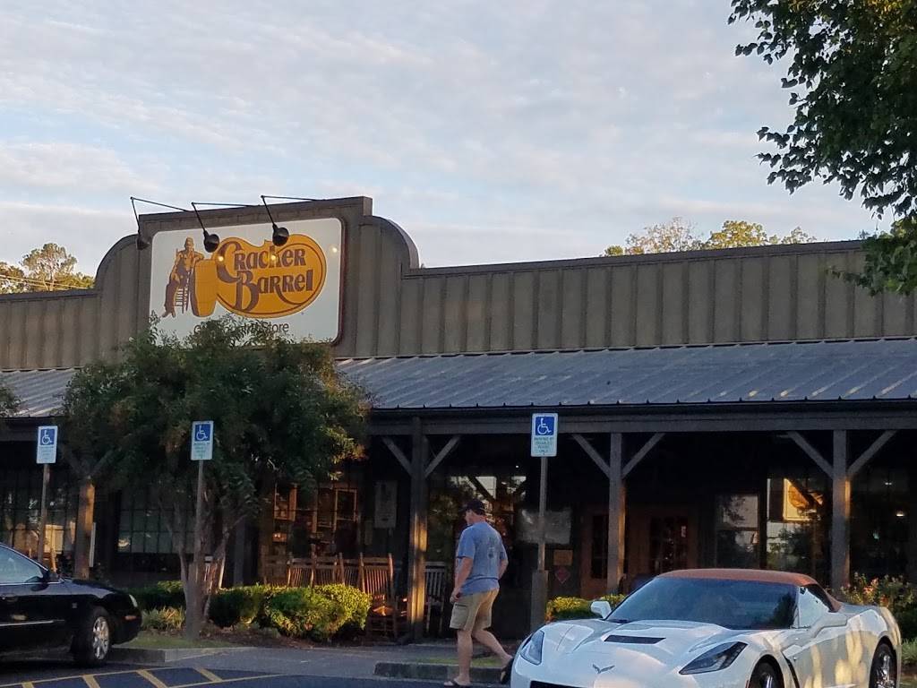 Cracker Barrel Old Country Store | restaurant | 715 Transit Ave, Canton, GA 30114, USA | 7704792336 OR +1 770-479-2336