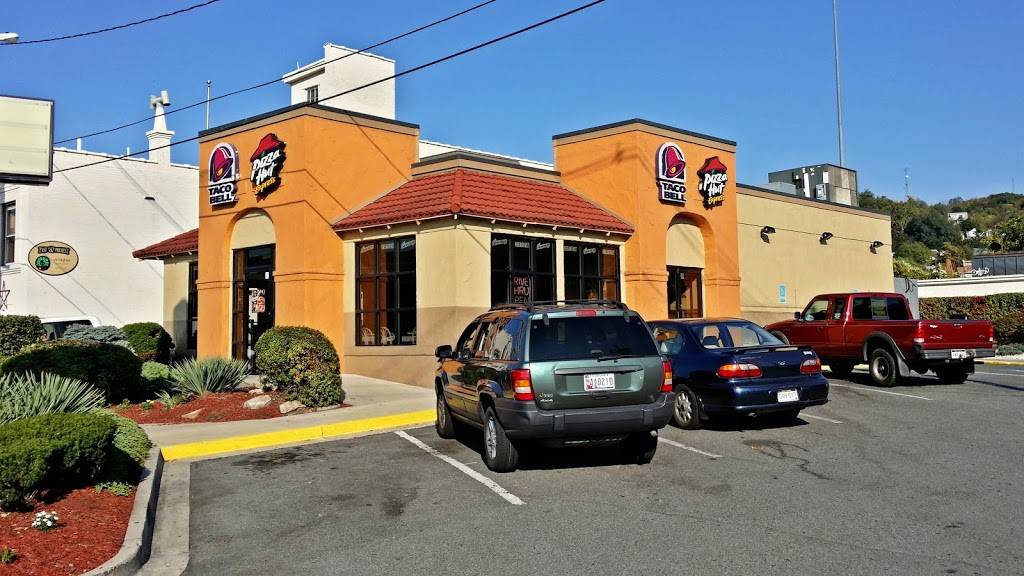 Taco Bell | meal takeaway | 334 Queen City Dr, Cumberland, MD 21502, USA | 3017777021 OR +1 301-777-7021