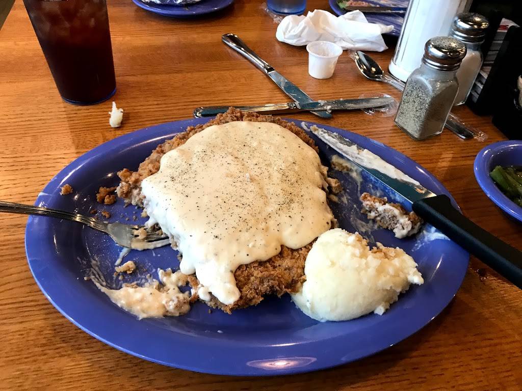 Averys Kitchen LLC | restaurant | 2063 Central Plaza #107, New Braunfels, TX 78130, USA | 8302140506 OR +1 830-214-0506