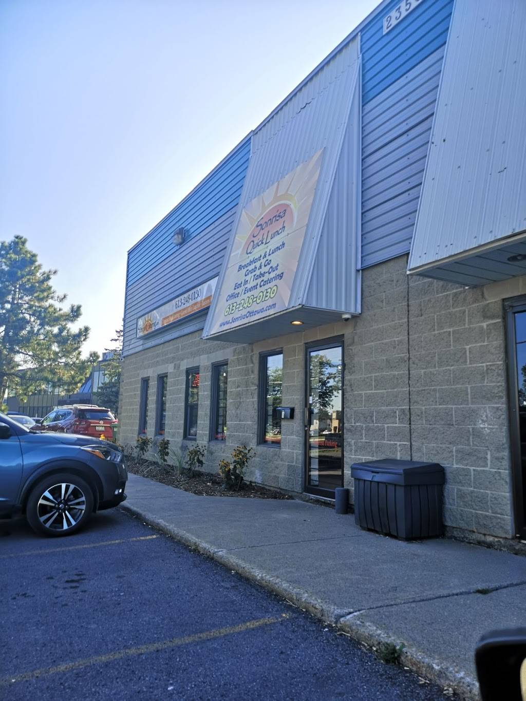 Sonrisa Quick Lunch | restaurant | 2350 Stevenage Dr #1, Ottawa, ON K1G 3W3, Canada | 6132480130 OR +1 613-248-0130