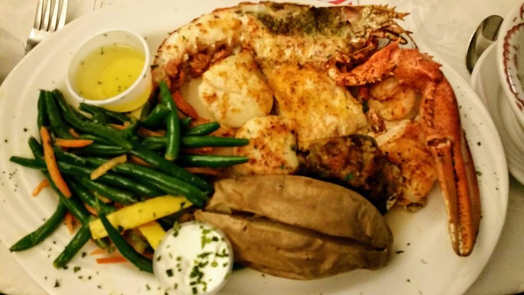 Captains Inn | restaurant | 304 E Lacey Rd, Forked River, NJ 08731, USA | 6096933351 OR +1 609-693-3351