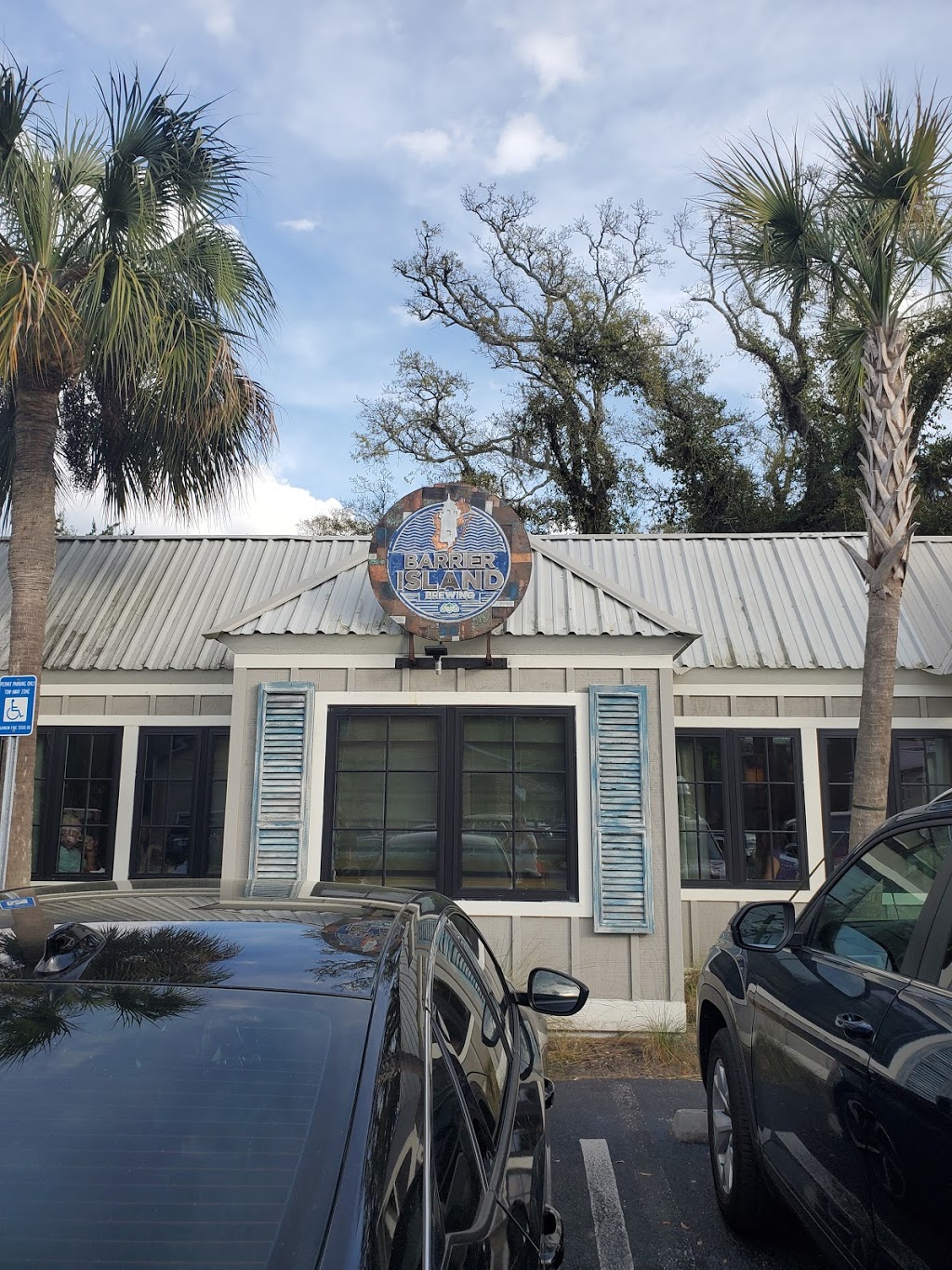 Barrier Island Brewing | restaurant | 1226 Ocean Blvd STE 1, St Simons Island, GA 31522, USA | 9122682774 OR +1 912-268-2774