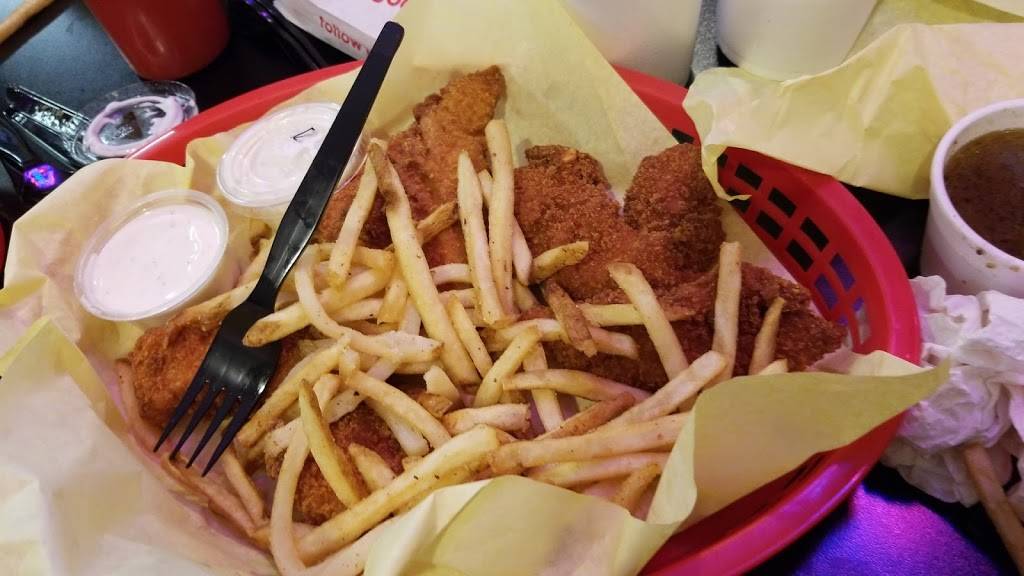 Windy City Beefs-N-Dogs | meal takeaway | 0297, 7500 W Lake Mead Blvd, Las Vegas, NV 89128, USA | 7024105016 OR +1 702-410-5016