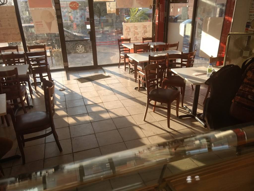 Kennedy fried chicken and pizza | restaurant | 5904 Boul Gouin O, Montréal, QC H4J 1E6, Canada | 5149034500 OR +1 514-903-4500