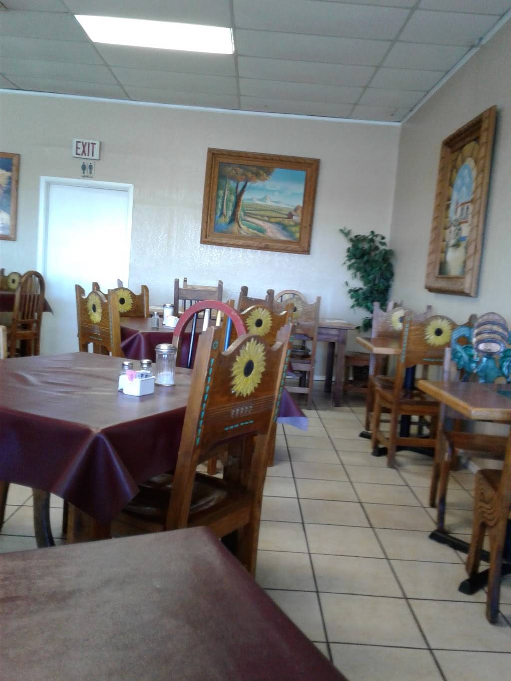 Las Fuentes Restaurant | restaurant | 5300 Doniphan Dr # 3, El Paso, TX 79932, USA | 9155819675 OR +1 915-581-9675