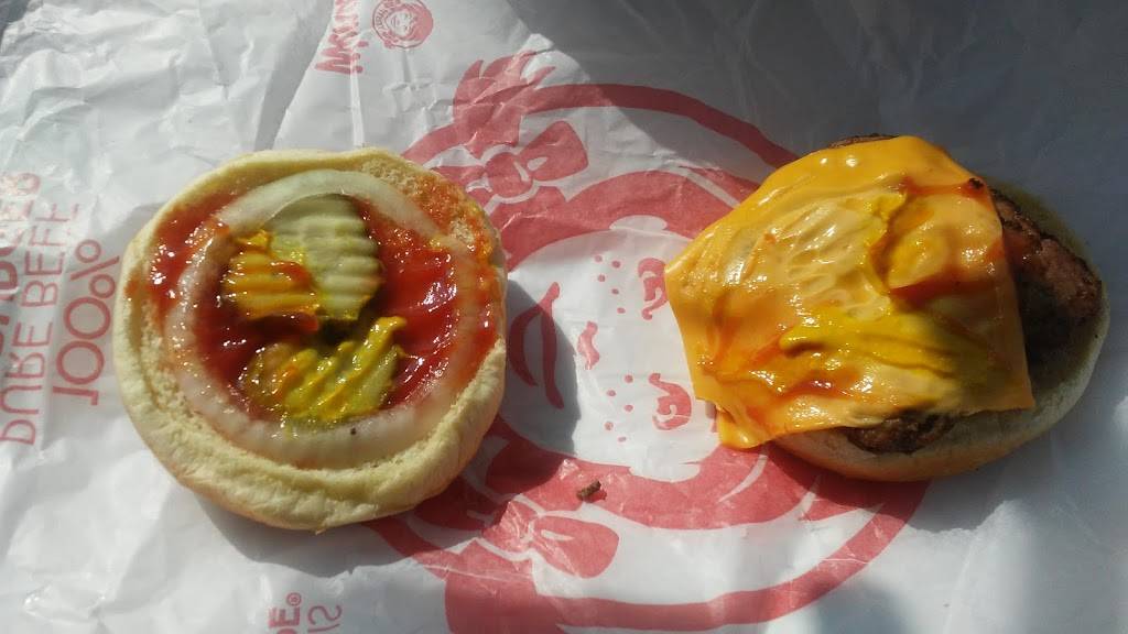 Wendys | restaurant | 605 N Main St, Crossville, TN 38555, USA | 9314844017 OR +1 931-484-4017