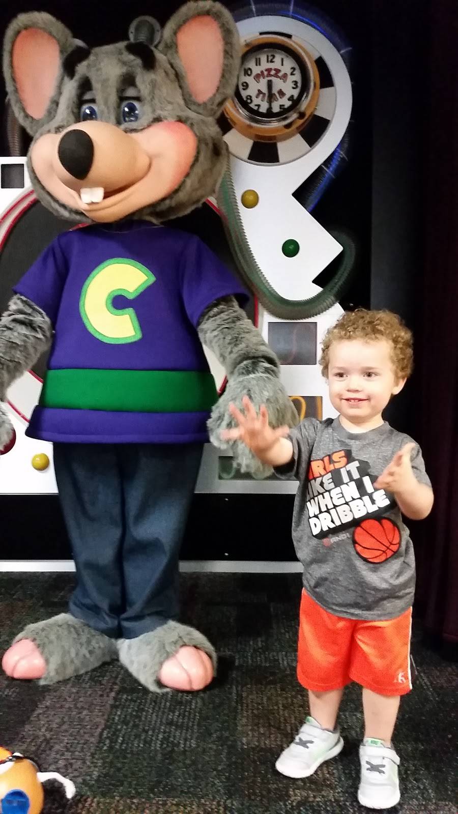 Chuck E. Cheese | restaurant | 20 McIntyre Square Dr, Pittsburgh, PA 15237, USA | 4123647762 OR +1 412-364-7762