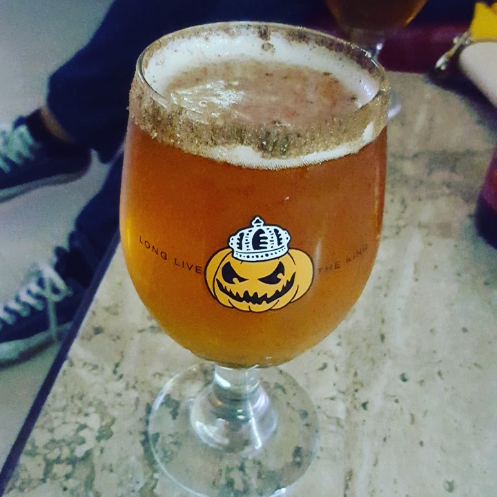 Packs & Dogs | restaurant | 223 Shiloh St, Pittsburgh, PA 15211, USA | 4124311855 OR +1 412-431-1855