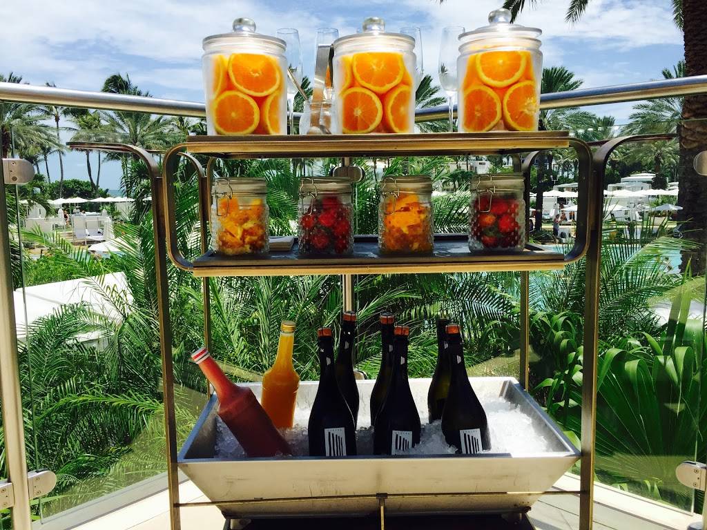 Vida | restaurant | 4441 Collins Avenue, [Off Lobby], Miami Beach, FL 33140, USA | 3056744730 OR +1 305-674-4730