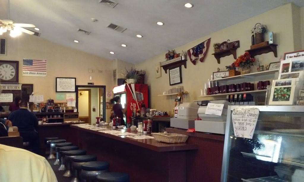 Oatleys Family Restaurant | restaurant | 1717 Ten Rod Rd, North Kingstown, RI 02852, USA | 4012955126 OR +1 401-295-5126