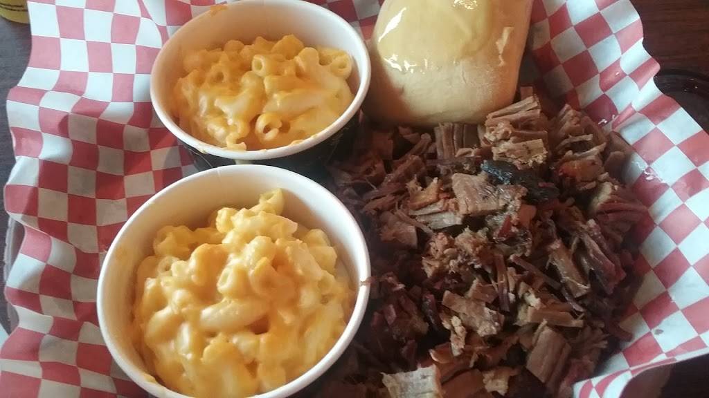 Dickeys Barbecue Pit | restaurant | 8715 Sheridan Boulevard, Westminster, CO 80003, USA | 3038470860 OR +1 303-847-0860