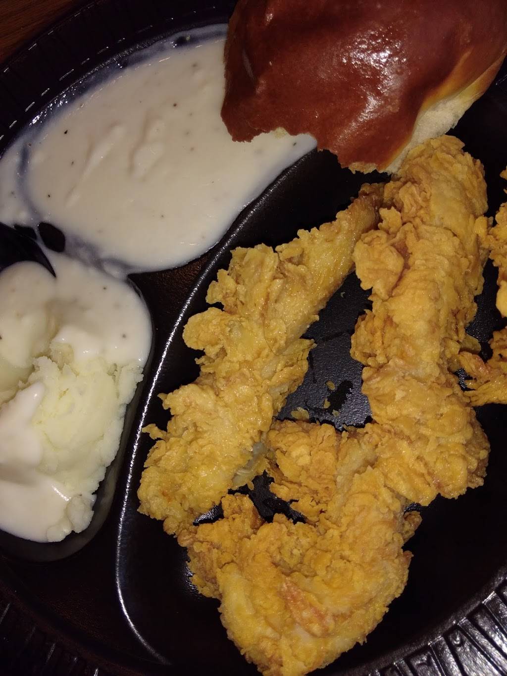 Golden Chick | meal takeaway | 508 N Oak St, Pearsall, TX 78061, USA | 8303342025 OR +1 830-334-2025