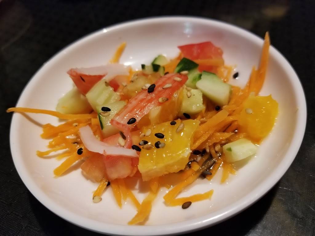 Saigon Sushi | restaurant | 1866 14th Ave, Vero Beach, FL 32960, USA | 7722995997 OR +1 772-299-5997