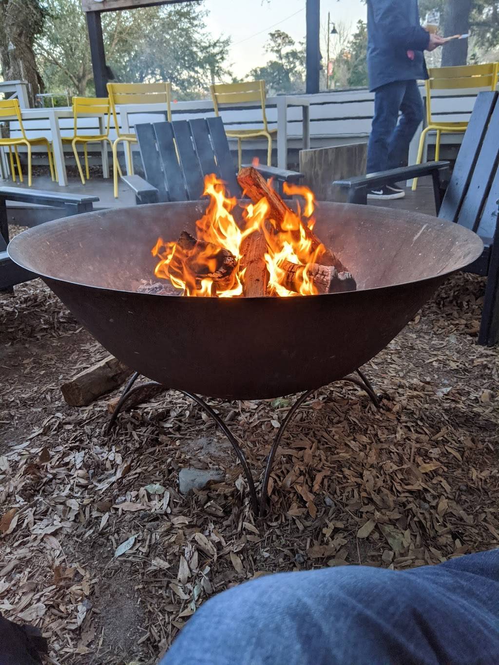 Coastal Crust | restaurant | 219 Simmons St, Mt Pleasant, SC 29464, USA | 8439363199 OR +1 843-936-3199