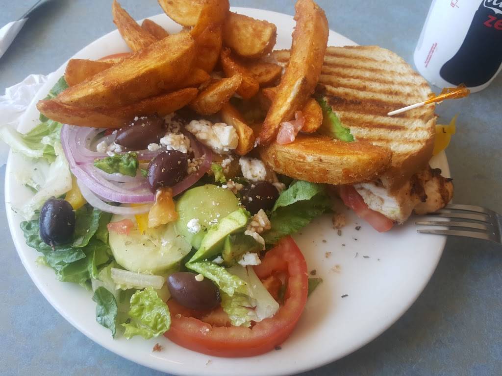 Toms Place | restaurant | 221 W Orangethorpe Ave, Placentia, CA 92870, USA | 7145281977 OR +1 714-528-1977