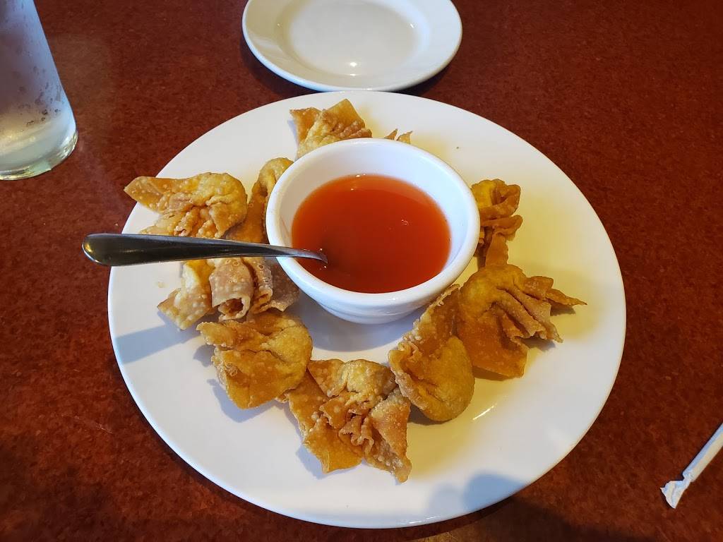 Golden Crown Chinese Restaurant | restaurant | 14587 60th St N, Stillwater, MN 55082, USA | 6514397801 OR +1 651-439-7801