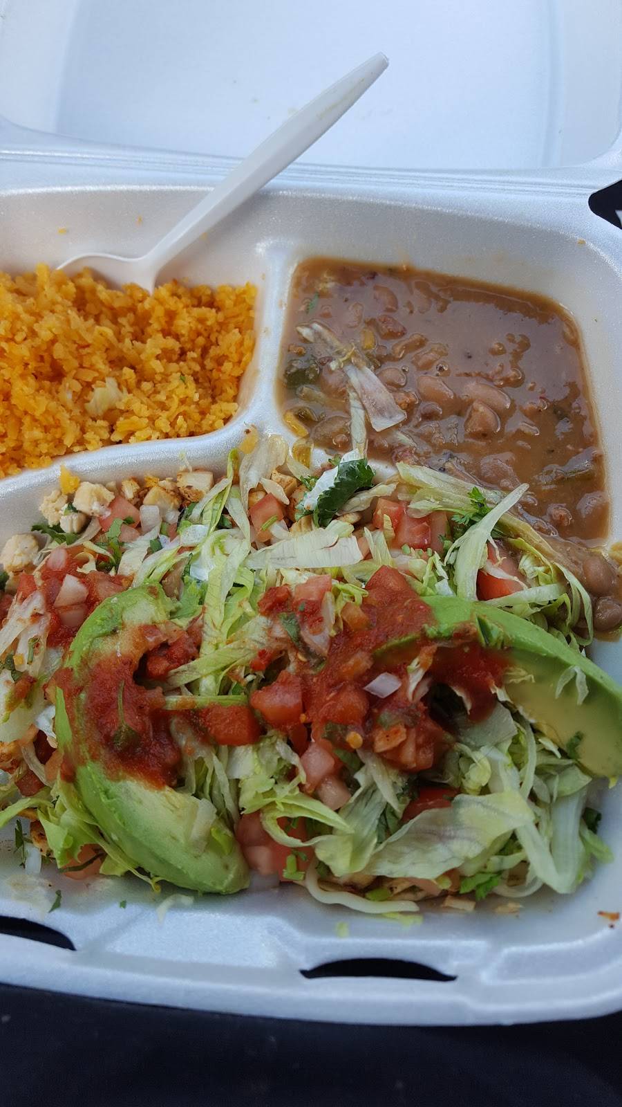 Chicken Palace | restaurant | 505 S Green Bay Rd, Waukegan, IL 60085, USA | 2246565260 OR +1 224-656-5260