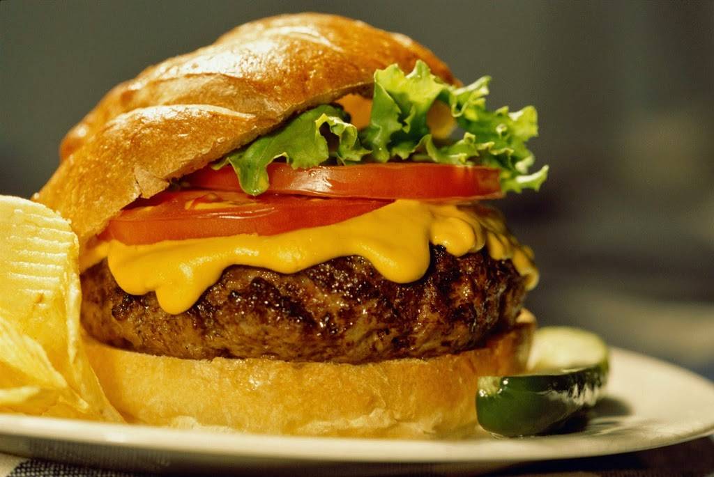 Jeffs Burgers, Dogs & Shakes | restaurant | 2550 Onslow Dr, Jacksonville, NC 28540, USA | 9109892500 OR +1 910-989-2500