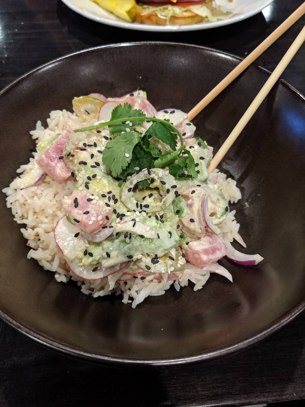 Barretts Alehouse West Bridgewater | restaurant | 674 W Center St, West Bridgewater, MA 02379, USA | 5085104204 OR +1 508-510-4204