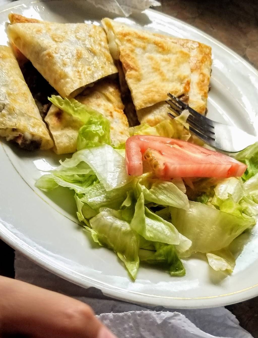 Taqueria El Corita | restaurant | 6225 Winner Rd, Kansas City, MO 64125, USA | 8169205288 OR +1 816-920-5288