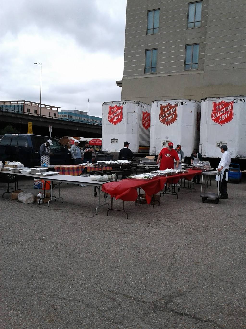 Mac Khai Restaurant | restaurant | 417 7th St, Oakland, CA 94607, USA | 5108938882 OR +1 510-893-8882