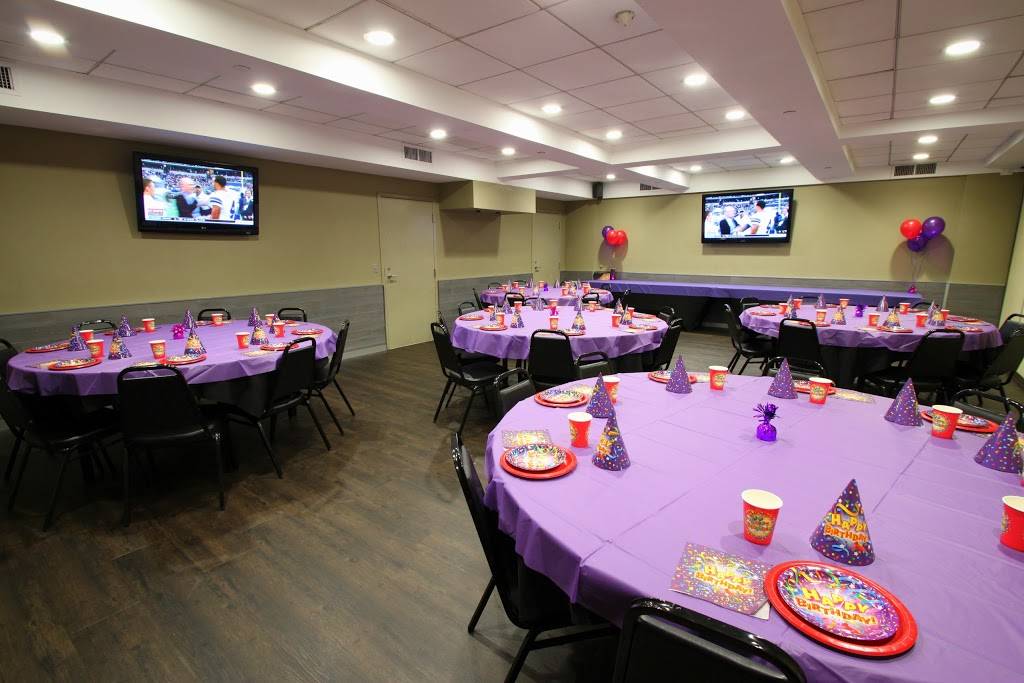 GameTime Tampa | restaurant | 1600 E 8th Ave, Tampa, FL 33605, USA | 8132419675 OR +1 813-241-9675