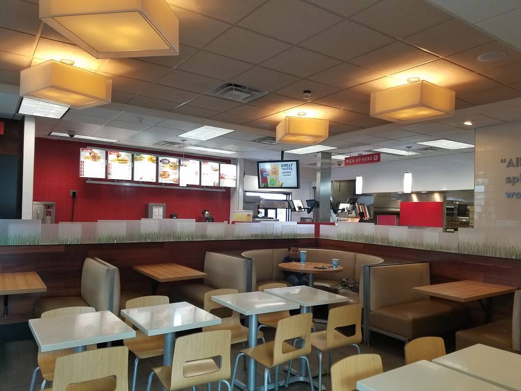 Wendys | restaurant | 8424 Denton Hwy, Watauga, TX 76148, USA | 8174799452 OR +1 817-479-9452