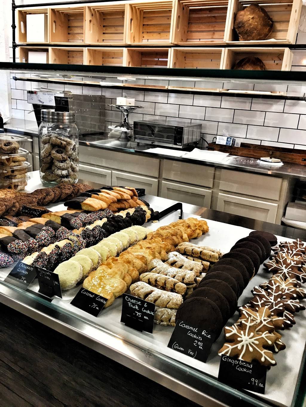 Amazing Breads and Cakes LLC | bakery | 1460 Miner St, Des Plaines, IL 60016, USA | 8473768612 OR +1 847-376-8612