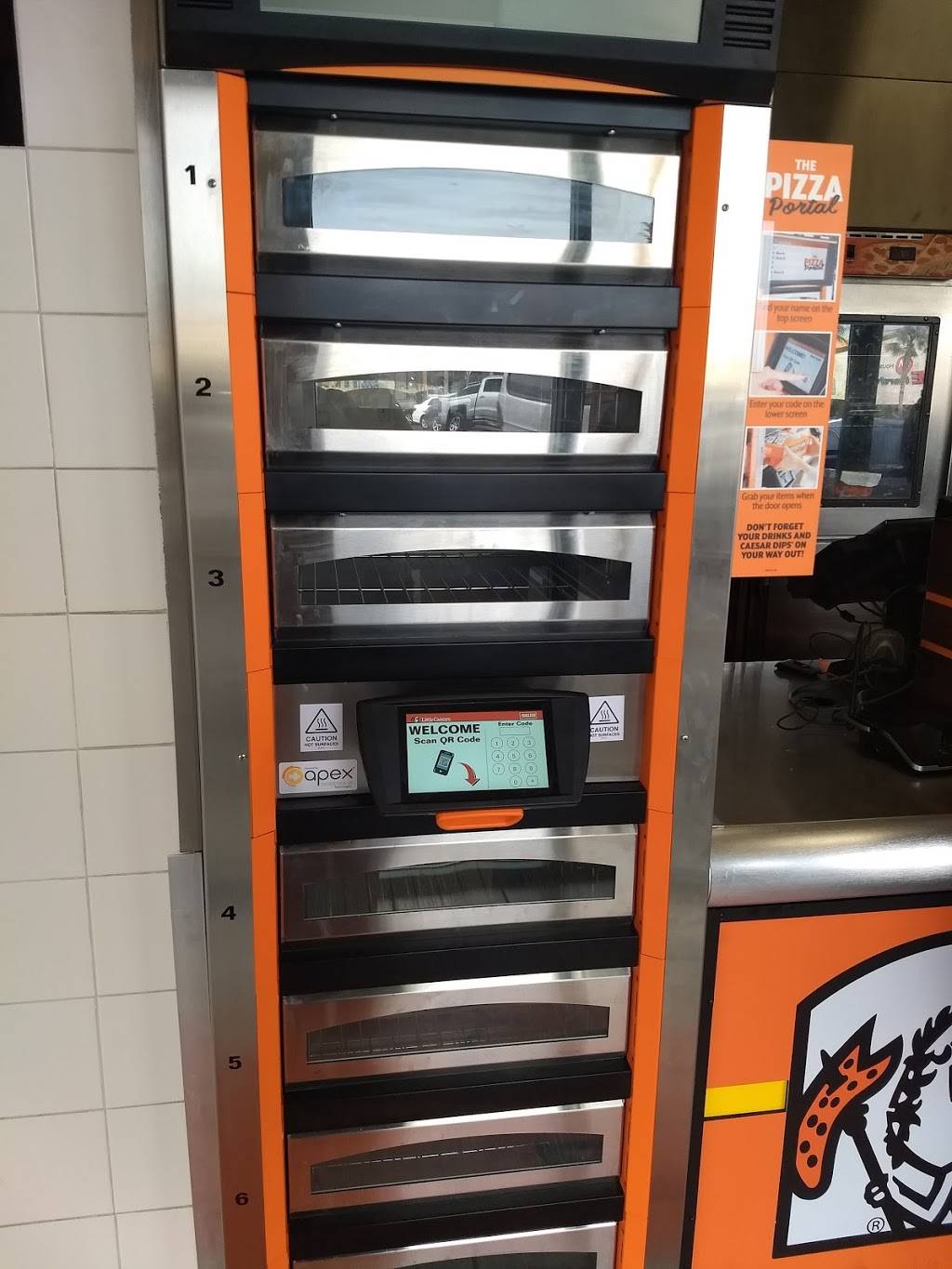 Little Caesars Pizza | meal takeaway | 8380 W Cheyenne Ave, Las Vegas, NV 89129, USA | 7023825556 OR +1 702-382-5556