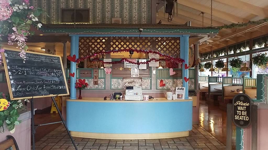 Jebs Blueberry Hill | restaurant | 3851 N Blackstone Ave, Fresno, CA 93726, USA | 5592243700 OR +1 559-224-3700