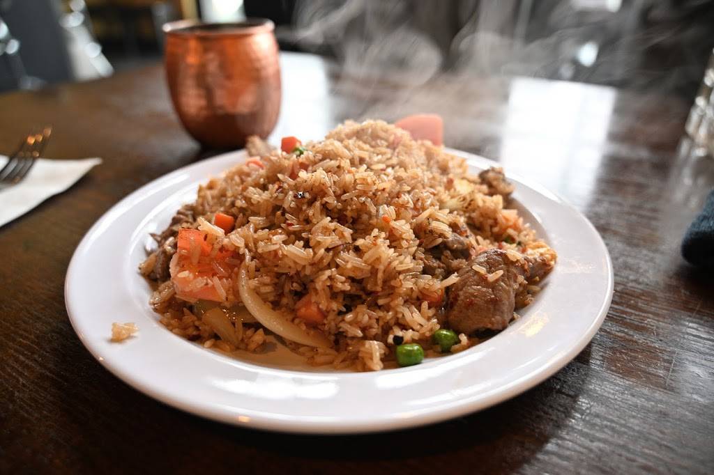 Thaprachan Thai | restaurant | 805 NE 65th St, Seattle, WA 98115, USA | 2065233938 OR +1 206-523-3938